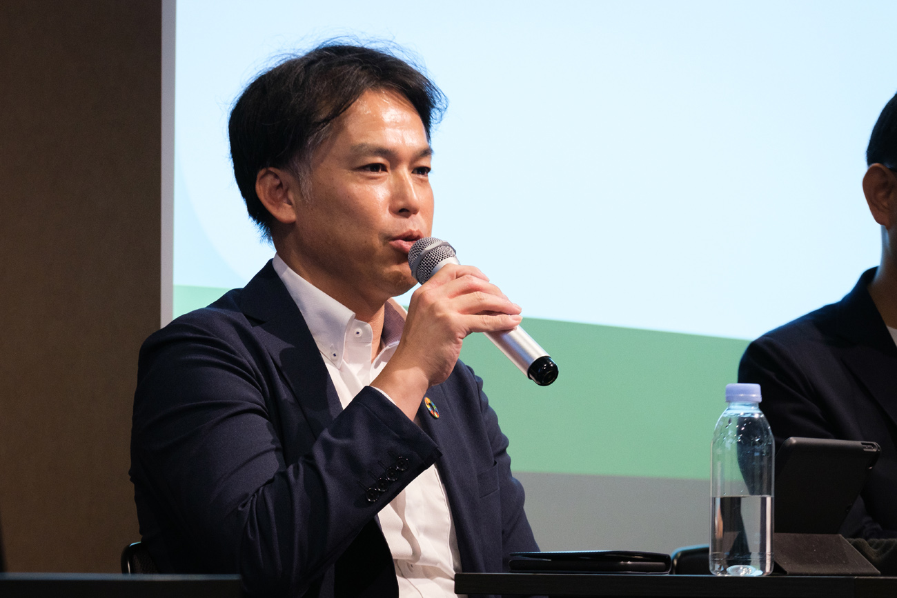 画像を説明するテキストなくても可
